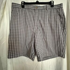 Cutter & Buck Gray and White Flat Front Shorts